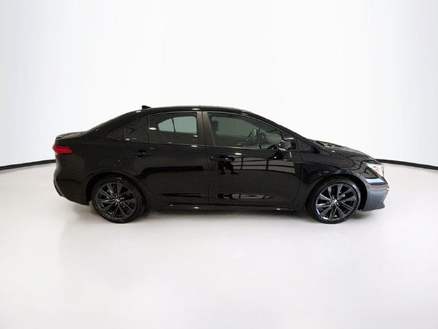 Certified 2025 Toyota Corolla SE FWD image 7