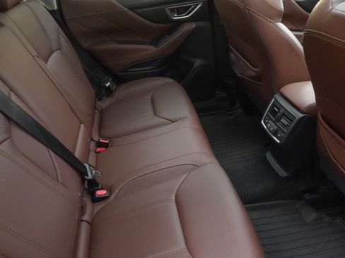 Used 2019 Subaru Forester Touring AWD/4WD image 34
