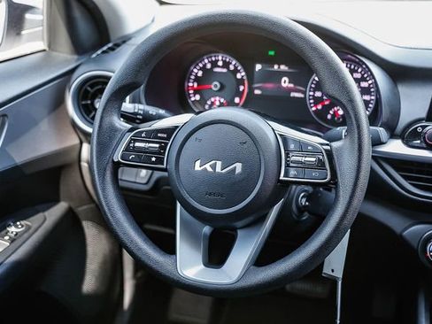Used 2023 Kia Forte LXS FWD image 16