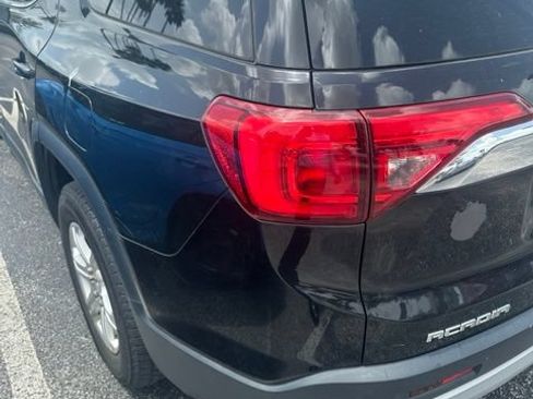 Used 2017 GMC Acadia SLE FWD image 5