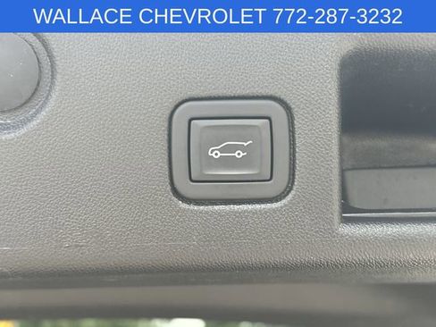 Used 2024 Chevrolet Equinox LT w/ LPO, Floor Liner Package FWD image 11
