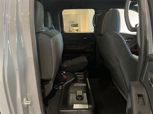 Used 2024 Nissan Frontier Pro-X w/ Technology Package image 16