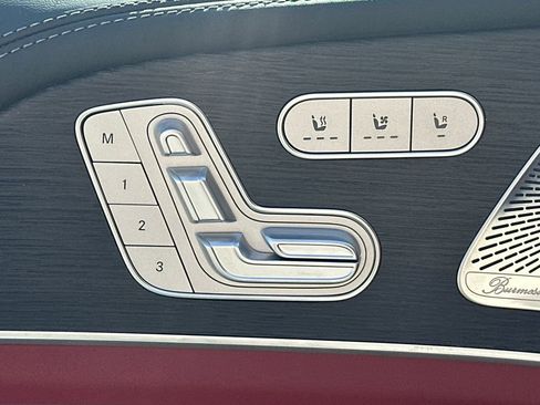 New 2026 Mercedes-Benz GLS 580 4MATIC image 11