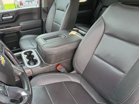 Used 2022 Chevrolet Silverado 2500 LTZ w/ LTZ Convenience Package AWD/4WD image 25