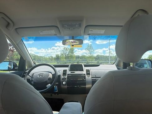 Used 2007 Toyota Prius FWD image 16