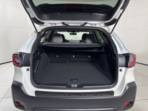 Used 2025 Subaru Outback Premium image 24