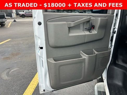 Used 2020 Chevrolet Express 2500 w/ Driver Convenience Package image 11