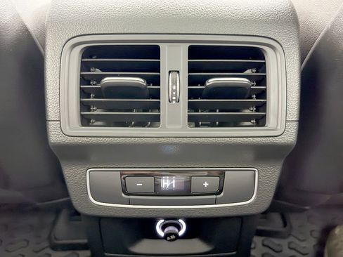 Used 2020 Audi SQ5 Premium w/ Convenience Package image 56