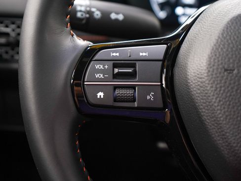 Used 2026 Honda HR-V Sport image 25