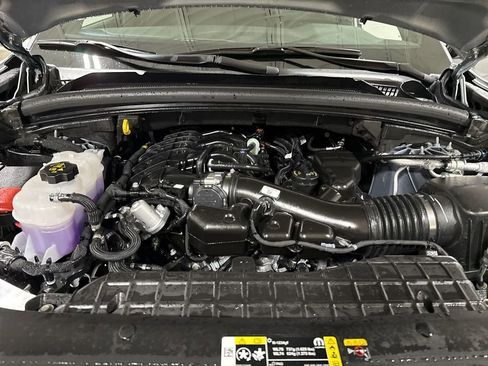 New 2025 Jeep Grand Cherokee L Altitude image 24