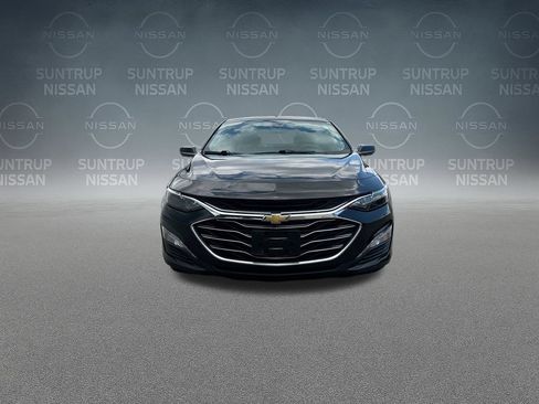 Used 2021 Chevrolet Malibu LT FWD image 40