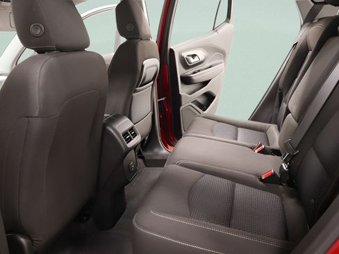 Used 2023 GMC Terrain SLE w/ Driver Convenience Package FWD image 25