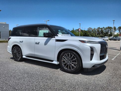 New 2026 INFINITI QX80 Autograph AWD/4WD image 3