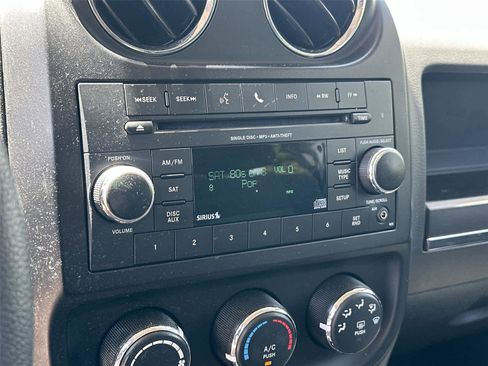Used 2016 Jeep Patriot Sport w/ Power Value Group FWD image 17