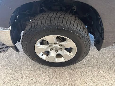 Used 2019 RAM 1500 Big Horn RWD image 10