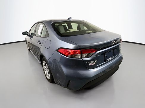 Used 2025 Toyota Corolla LE FWD image 8