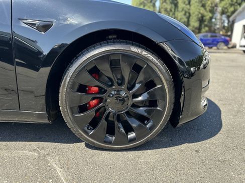 Used 2022 Tesla Model 3 Performance AWD/4WD image 9