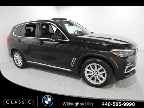 Used 2019 BMW X5 xDrive40i w/ Convenience Package image 1