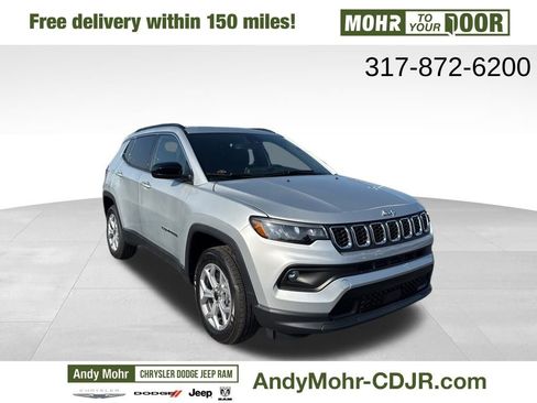 New 2025 Jeep Compass Latitude w/ Sun & Sound Group image 1