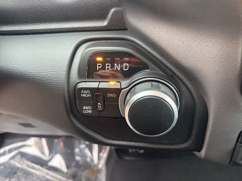 Used 2024 RAM 2500 Big Horn w/ Bed Utility Group image 19