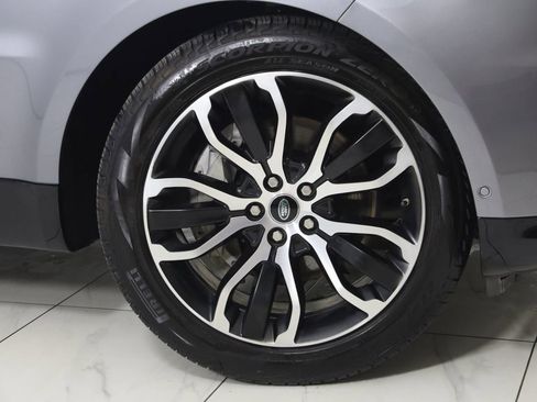 Used 2021 Land Rover Range Rover Sport HSE Silver Edition image 16