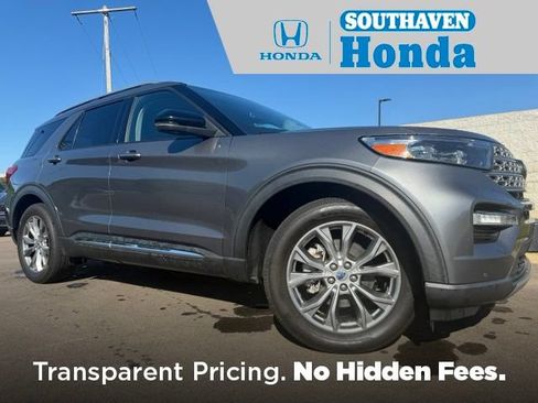 Used 2022 Ford Explorer Limited w/ Equipment Group 301A RWD image 1