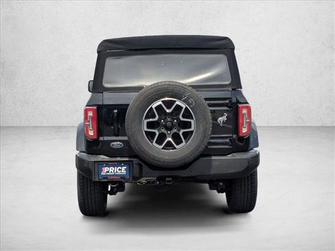 Used 2022 Ford Bronco Outer Banks image 6