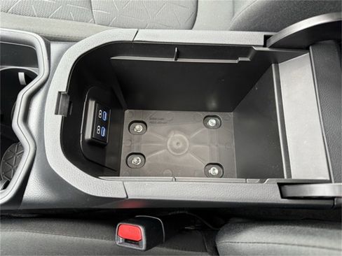 Certified 2022 Toyota RAV4 XLE image 20