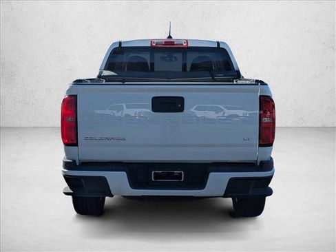 Used 2022 Chevrolet Colorado LT w/ LT Convenience Package image 6