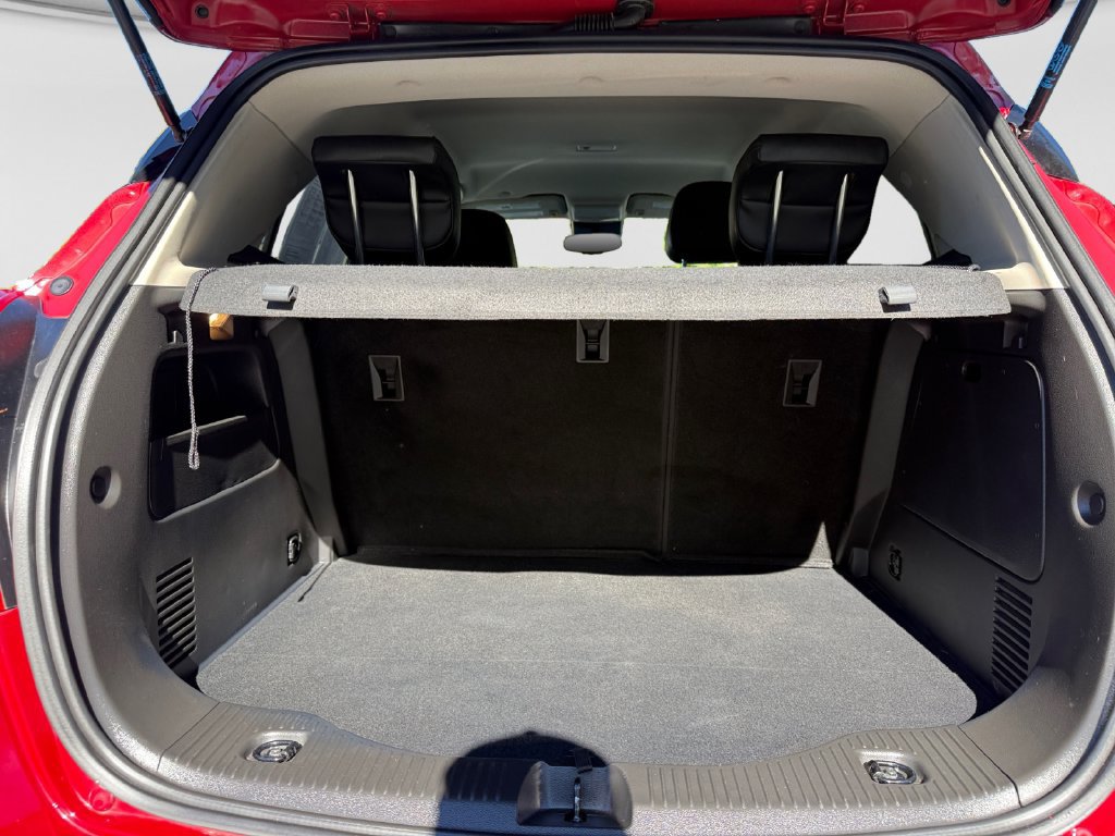 Used 2020 Buick Encore Preferred w/ Safety Package FWD image 18