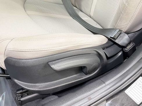 Used 2017 Hyundai Sonata SE FWD image 14