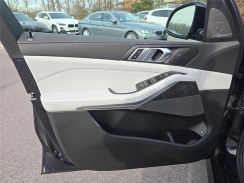 Certified 2026 BMW X5 xDrive50e w/ Executive Package image 20