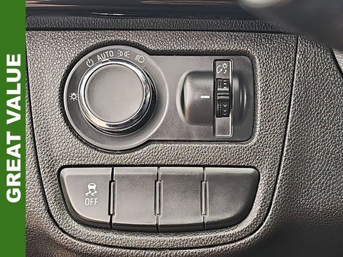 Used 2021 Chevrolet Spark LT image 25