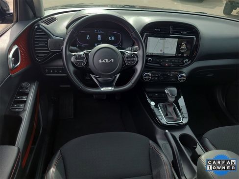 Used 2023 Kia Soul GT-Line image 13