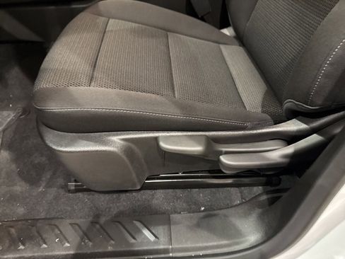 New 2025 GMC Canyon Elevation w/ Convenience Package image 22