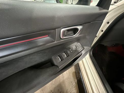 Used 2025 Honda Civic Type R image 19