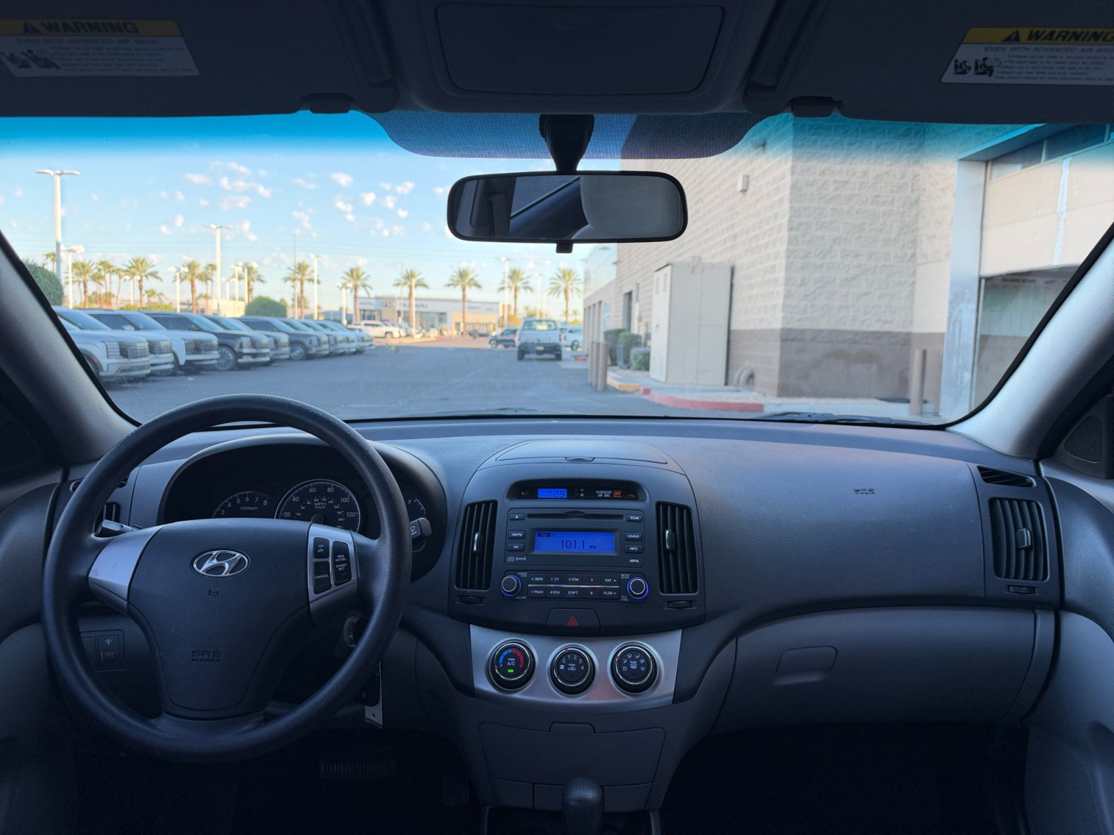 Used 2010 Hyundai Elantra GLS FWD image 20