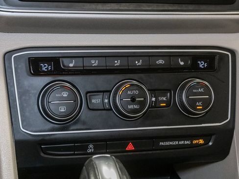 Used 2019 Volkswagen Atlas SE AWD/4WD image 18