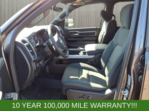 New 2026 RAM 1500 Big Horn w/ Night Edition AWD/4WD image 5