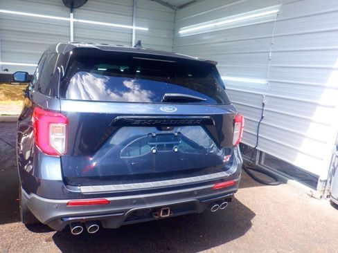 Used 2022 Ford Explorer ST w/ Equipment Group 401A image 6