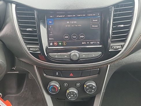 Used 2022 Chevrolet Trax LS w/ Tint and Cruise Package image 15