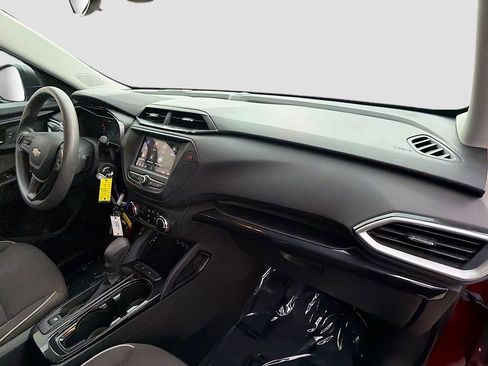Used 2023 Chevrolet TrailBlazer LS FWD image 27