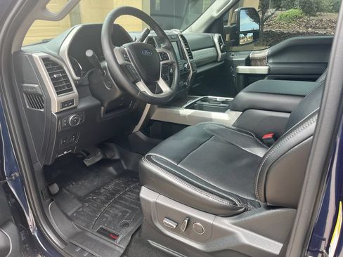 Certified 2019 Ford F250 Lariat w/ Lariat Ultimate Package AWD/4WD image 4