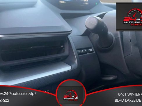 Used 2023 Toyota Prius LE image 20