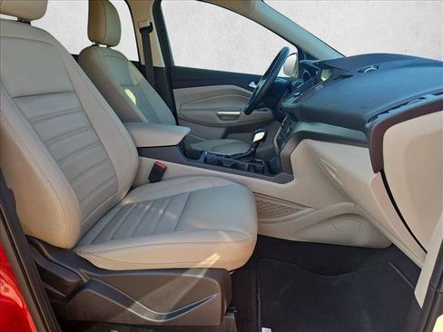 Used 2019 Ford Escape SEL image 21