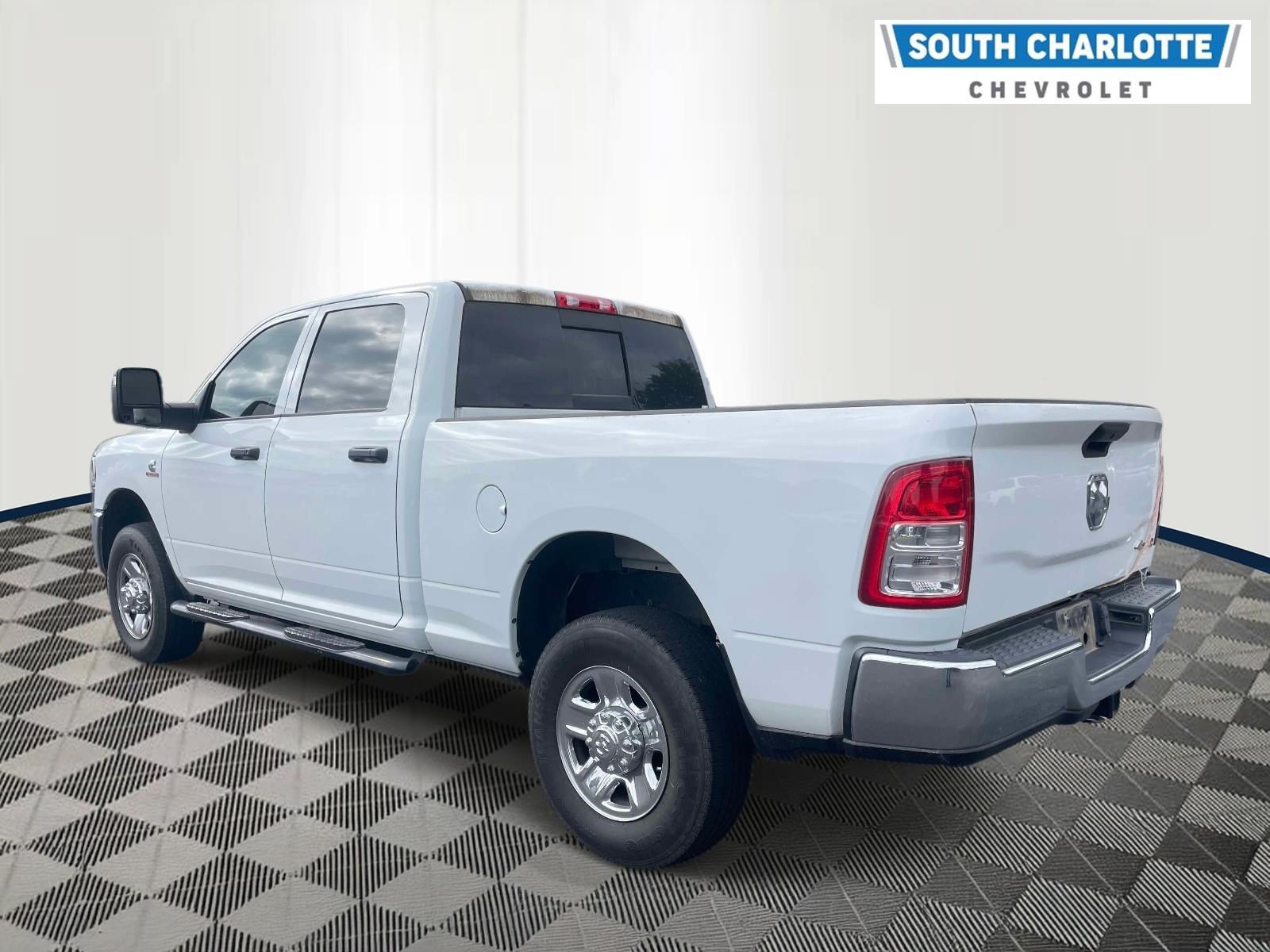 Used 2023 RAM 3500 Tradesman AWD/4WD image 6