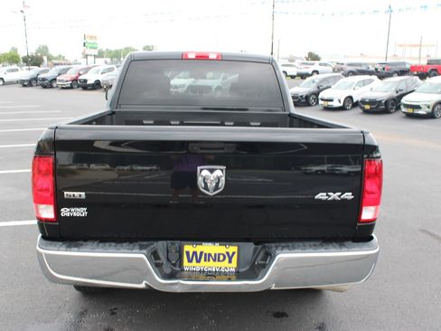 Used 2021 RAM 1500 Classic SLT AWD/4WD image 7