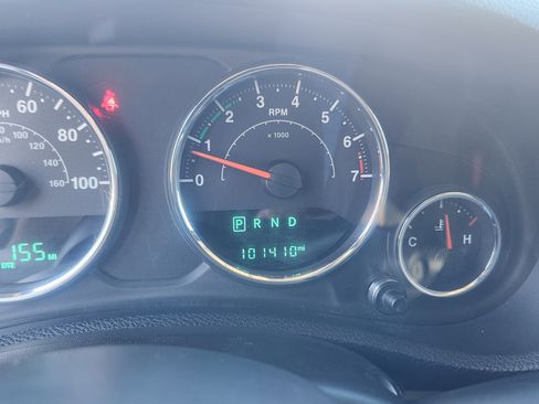 Used 2016 Jeep Wrangler Unlimited Sahara w/ Mopar Chrome Edition Group image 11