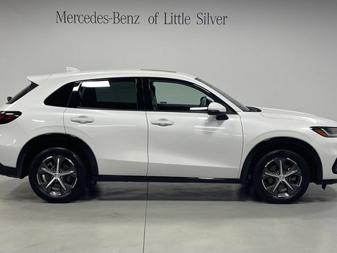 Used 2023 Honda HR-V EX-L image 7
