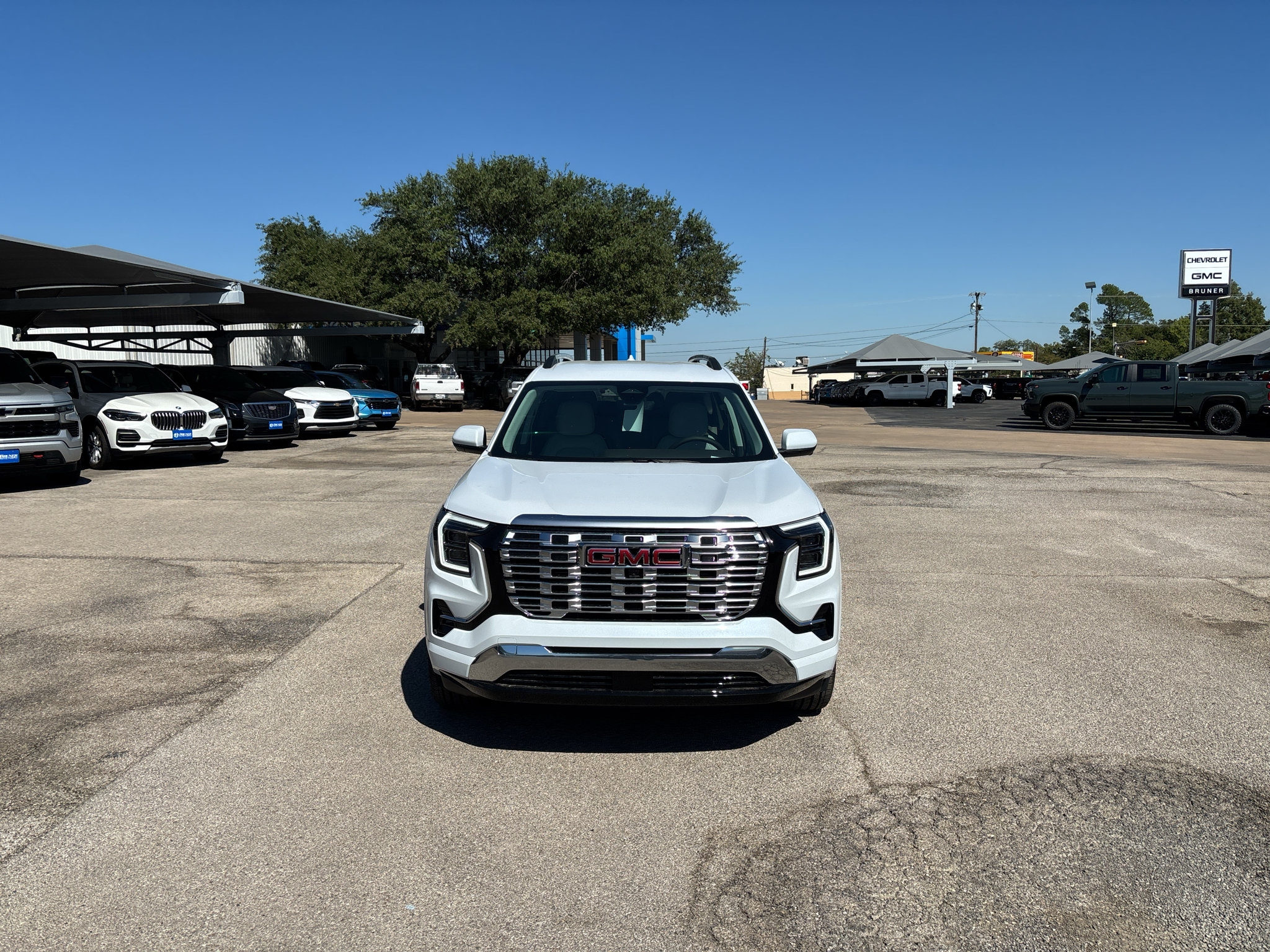 New 2027 GMC Terrain Denali AWD/4WD image 2